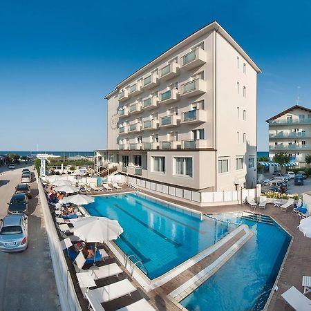 Hotel Continental ミラノ・マリッティマ エクステリア 写真